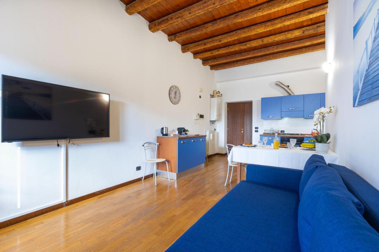 Ferienwohnung Residenza Al Corso Verona Exterior foto